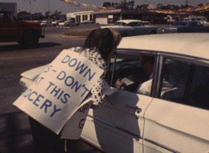 Housewives Protest (1966)